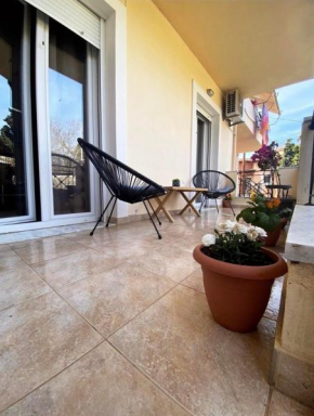 nikol_house